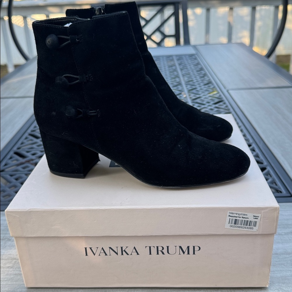 Elegant Black Suede Boots